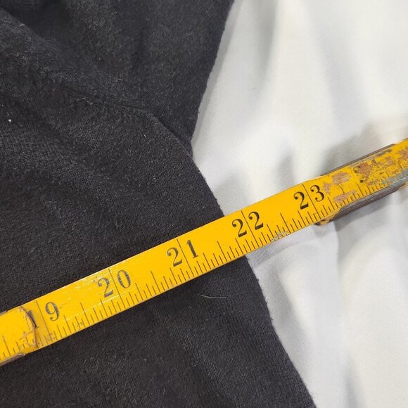 Michael Kors Collection High Low V-Neck Sweater Womans M
Lot E - Picture 5 of 7